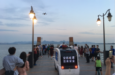 南山公安携手新石器,5G无人驾驶警务车率先亮相深圳 南山公安携手新石器,5G无人驾驶警务车率先亮相深圳