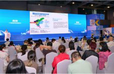 花城院士科技峰会举行 8位院士共话生物医药产业 花城院士科技峰会举行 8位院士共话生物医药产业