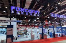 富士康:我不造车,但我想吃汽车红利 富士康:我不造车,但我想吃汽车红利