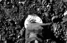 NASA探测器成功收集小行星”本努”样本 远超60克计划