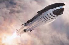 马斯克：SpaceX将测试超重型火箭，送星际飞船入轨