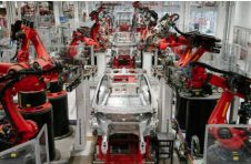 特斯拉：将关闭美国工厂Model S/X生产线18天
