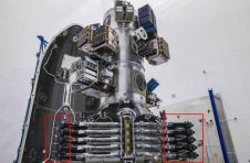 SpaceX 发射使用激光链路的 Starlink 卫星