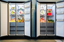 藏在冰箱里的画展？AWE 2021康佳展区让你大开眼界