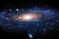 仙女星系中发现12颗大质量物质转移双星