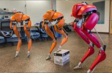 未来人与机器将实现感知的双向交互