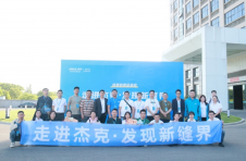 探寻缝纫技术的“前世今生”—— 缝纫达人的杰克股份工厂之旅